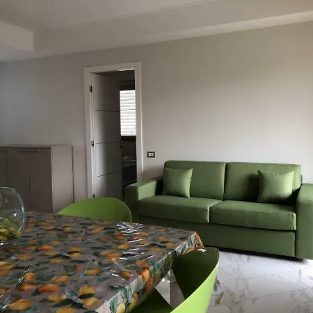 Liguria Holidays - Nuovo E Moderno In Centro * レッコ